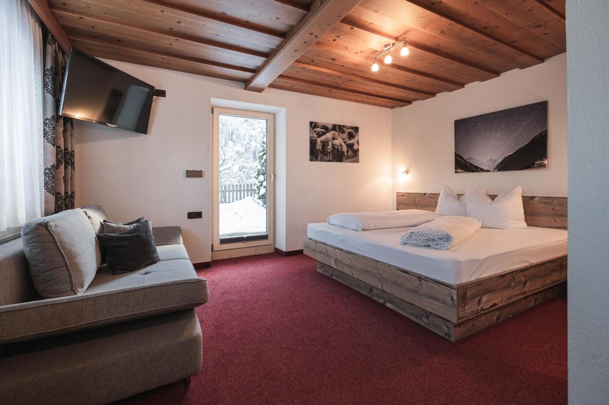 Garni Petter Hotel Капл Екстериор снимка